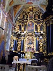 Oltar cerkve v Olimjah